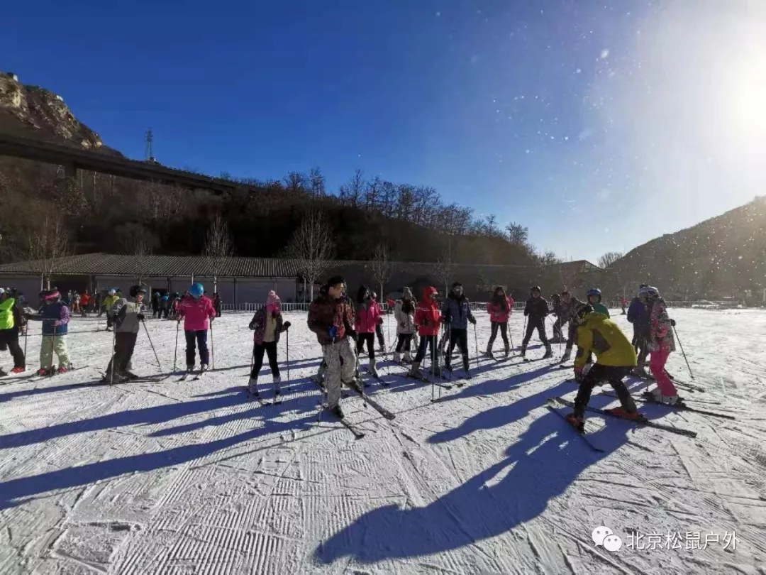 「云佛山滑雪」12.5/6，最后一周特價99元，北京周邊性價比最高的綜合性雪場，雙板免費教